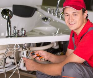 About Emergency plumbing pros Lucas, IA